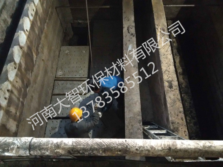 山東某市濾板配套安裝沙濾池項目工程隊順利竣工歸來